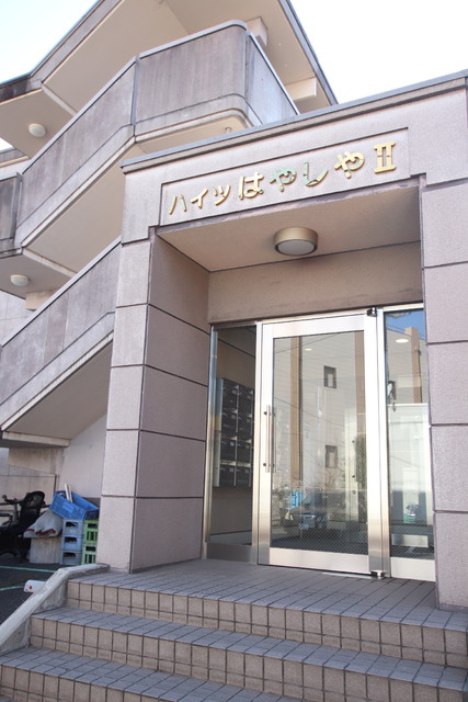 エントランス　建物入口