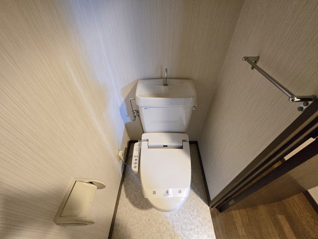 トイレ　丸の内小竹ビル