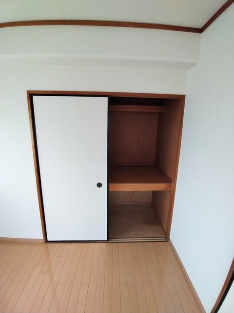 収納　★★南側洋室の収納です♪★★