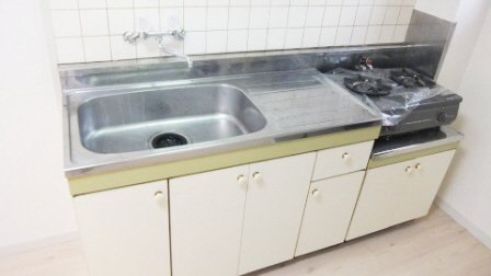 キッチン　２口ガスコンロ設置済み