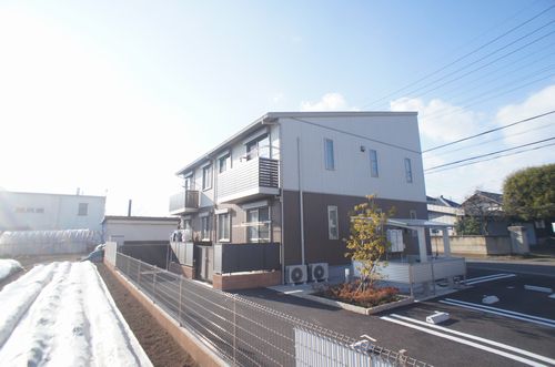 建物外観　駐車場２台付き（無料）