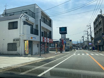 スーパー　サニーちくし台店（スーパー）まで551m