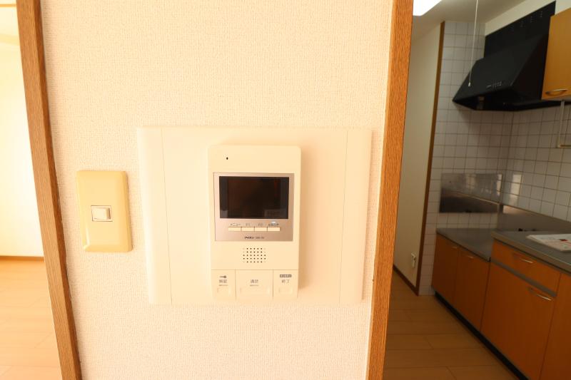 セキュリティ　1　TVインターホン