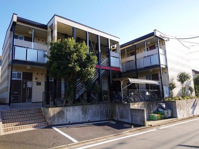 建物外観　★軽量鉄骨造のアパート★