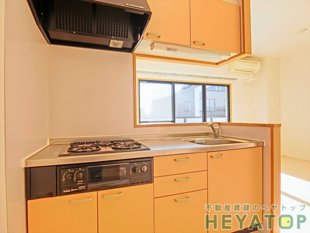 キッチン　システムキッチン完備（同仕様写真）