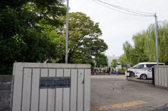 小学校　川崎市立東住吉小学校（小学校）まで1560m