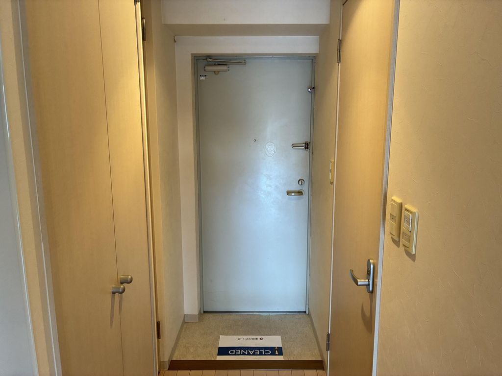 玄関　下駄箱