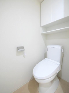トイレ　落ち着いたトイレです