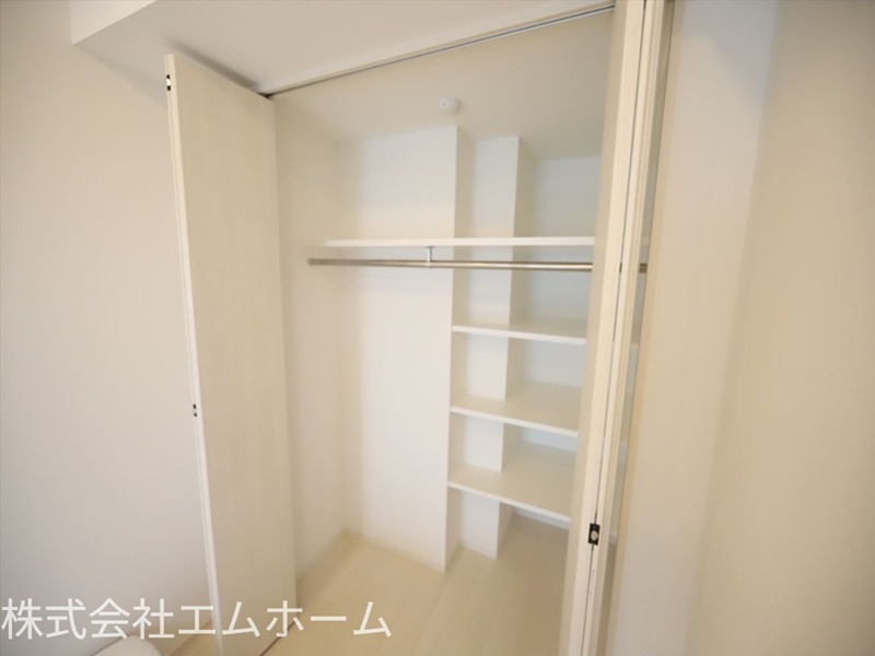 収納　ウォークインクローゼット