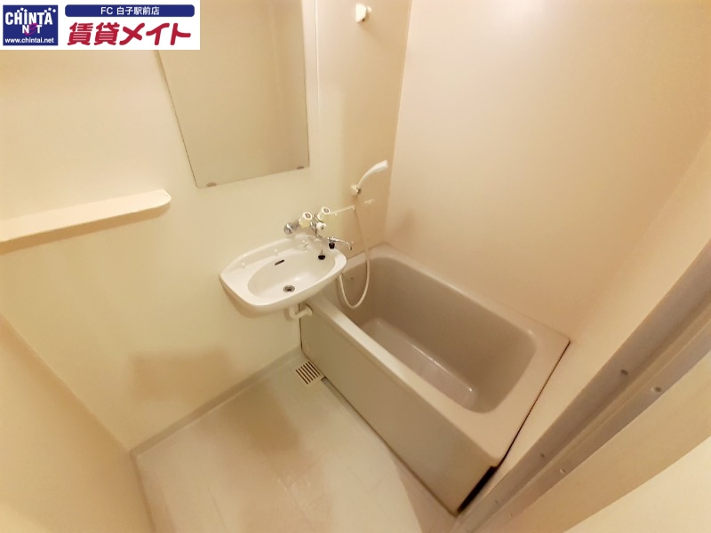 バス・シャワールーム　反転タイプ参考写真