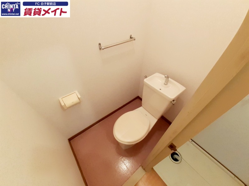 トイレ　反転タイプ参考写真