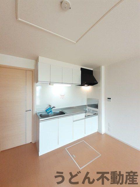 キッチン　うどん県のお部屋探しはうどん不動産へ うどんちゃんとLINE