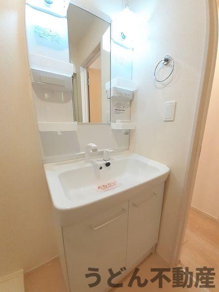 洗面設備　うどん県のお部屋探しはうどん不動産へ うどんちゃんとLINE