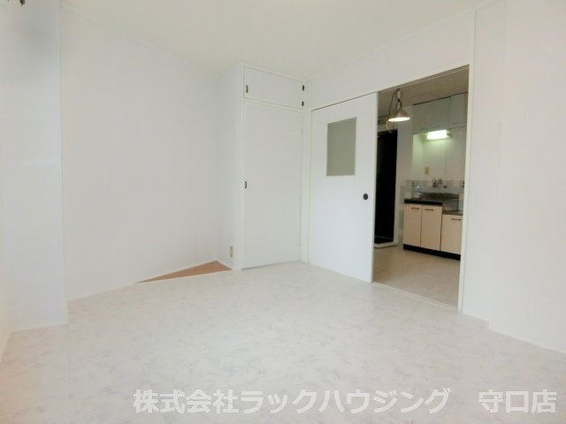 居室・リビング　お部屋探しはラックハウジング♪