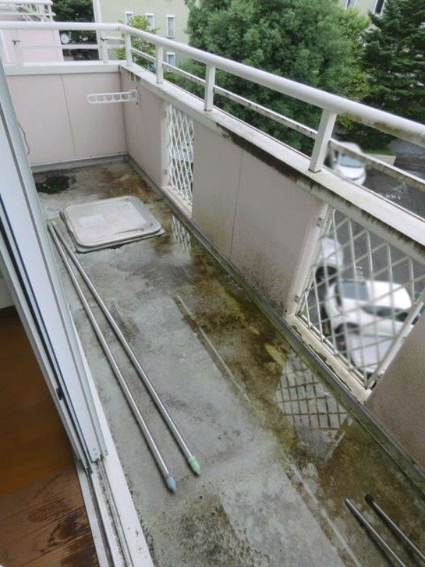 バルコニー　図面と現状に相違がある場合には現状を優先