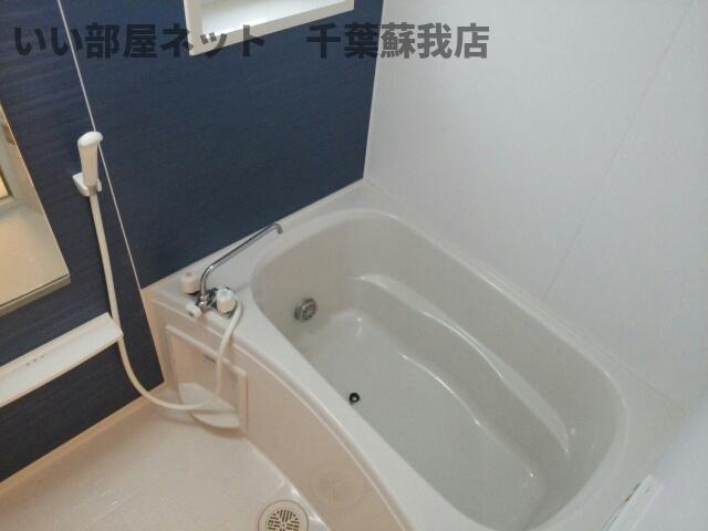 バス・シャワールーム　お風呂で日々の疲れを落としましょう
