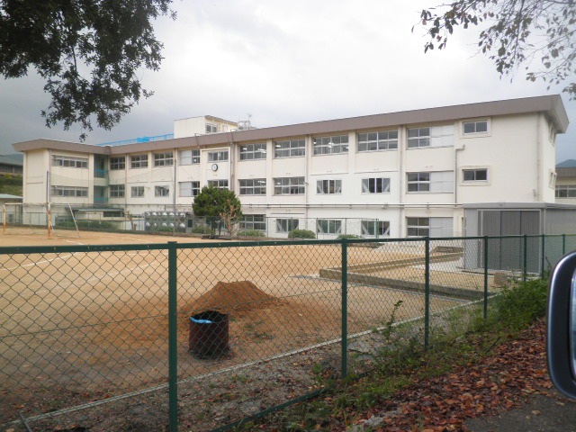 中学校　高取町立高取中学校（中学校）まで1008m
