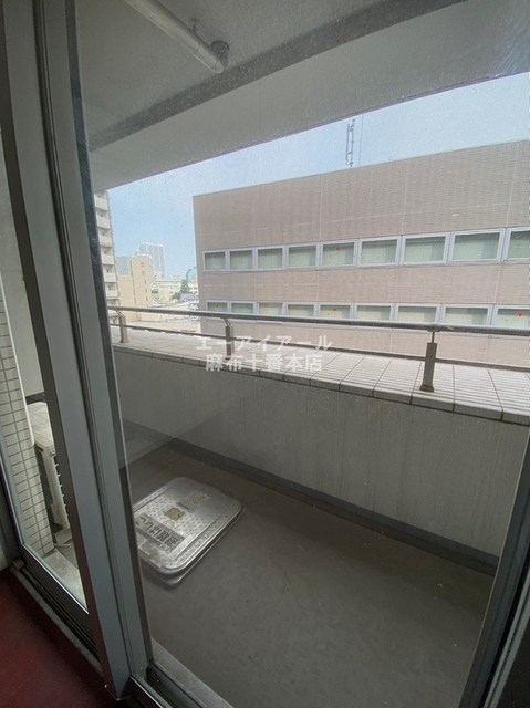 バルコニー　別部屋の写真です