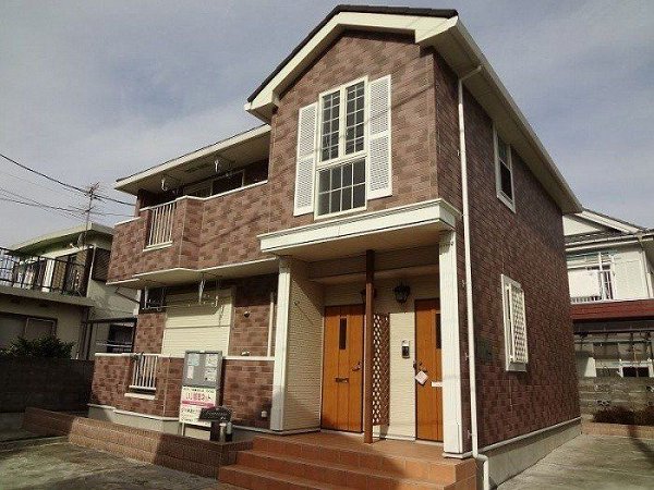 建物外観　敷金・礼金・更新料無料です。