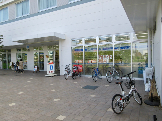 コンビニ　ローソン江東豊洲六丁目店（コンビニ）まで586m