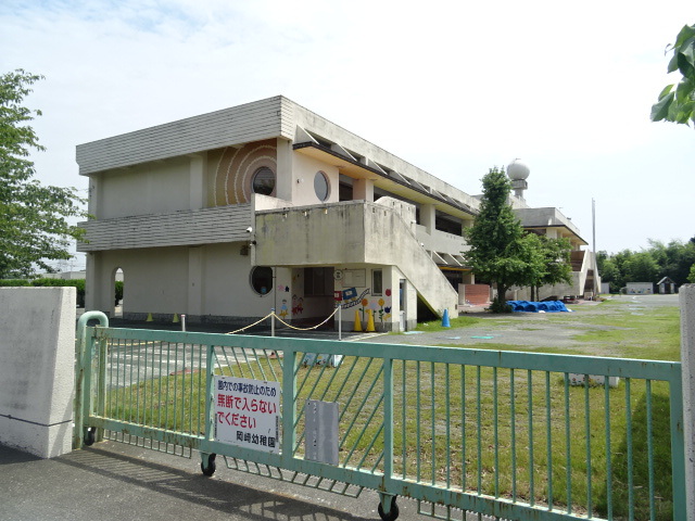 幼稚園・保育園　岡崎幼稚園（幼稚園・保育園）まで1059m