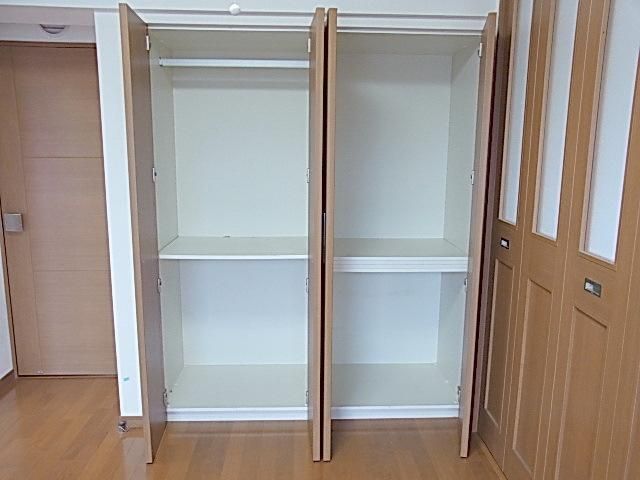 収納　★広々クローゼット★