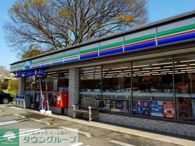 コンビニ　スリーエフ西菖蒲沢店（コンビニ）まで370m