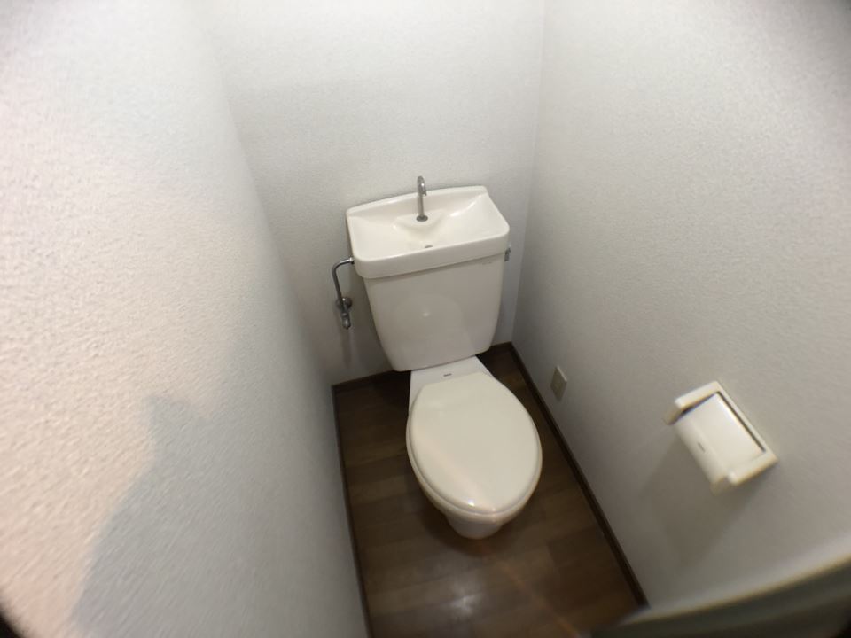 トイレ　洋式トイレです