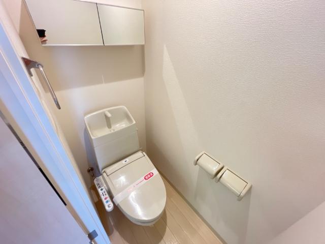 トイレ　シャワー付トイレ
