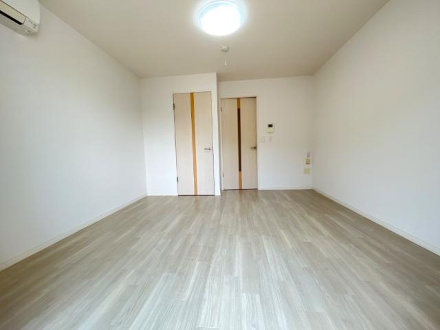 建物外観　洋室