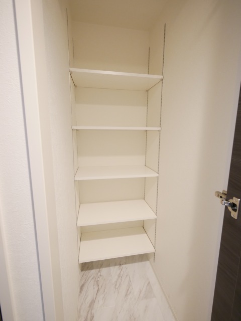 その他設備　下駄箱