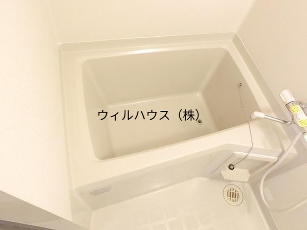 バス・シャワールーム　キレイな浴室です！
