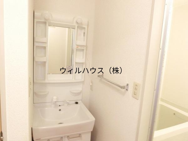 洗面設備　独立洗面台！