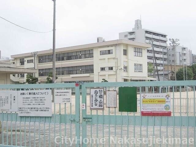 小学校　広島市立古市小学校（小学校）まで427m