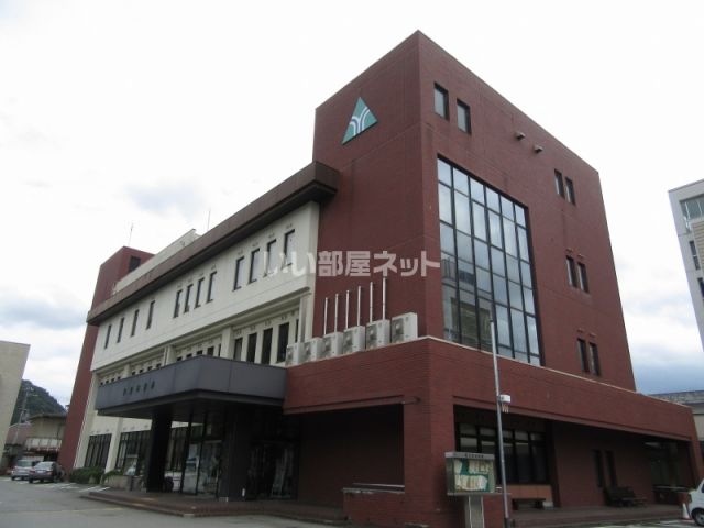 役所　養父市役所（役所）まで369m