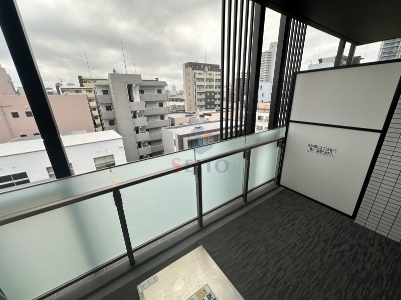 バルコニー