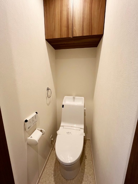 トイレ　※他部屋参考写真