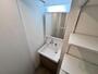 洗面設備　こちらに洗面台があります。朝の洗顔はこちらで。