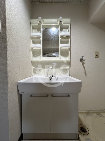 洗面設備　ロベリア弐番館　独立洗面台