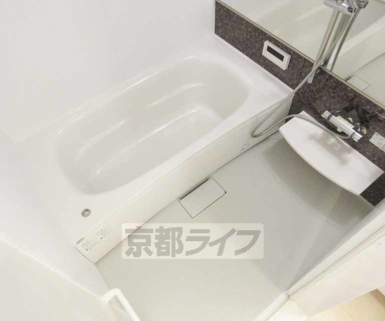 バス・シャワールーム　ゆったりとくつろげます。
