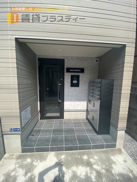 エントランス　安心のオートロック付き！