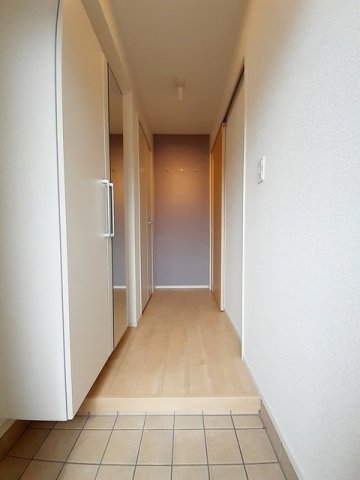 玄関　落ち着いた玄関です
