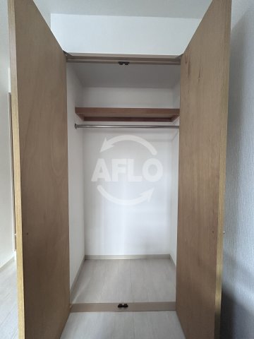 収納　NLC新大阪　クローゼット