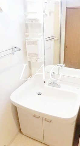 洗面設備　洗面台です。