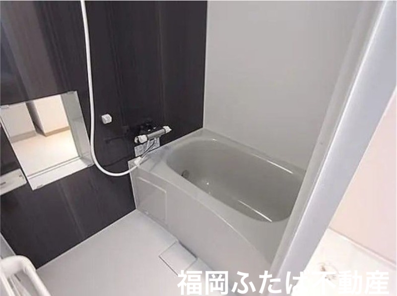 ウインステージ箱崎の風呂写真