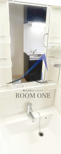 洗面設備　独立洗面台です。