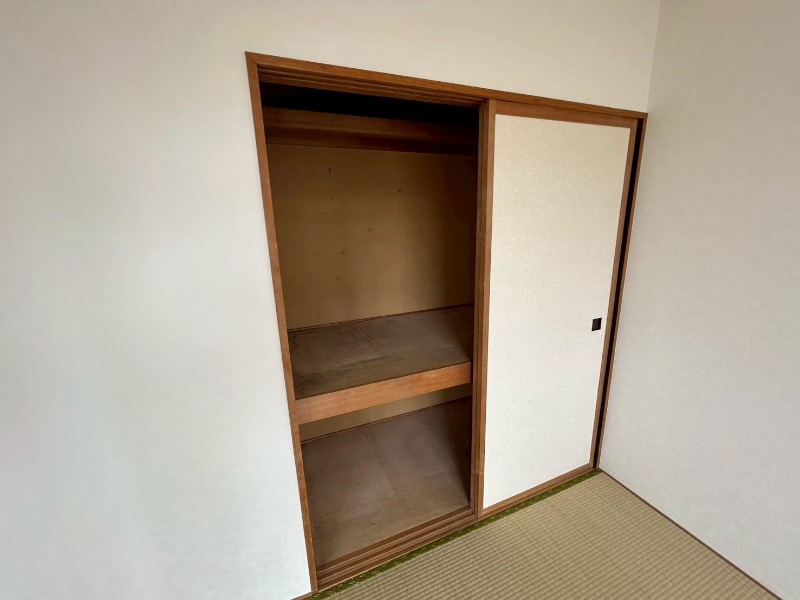 収納　こちらは収納です。物をしまう事ができますね！