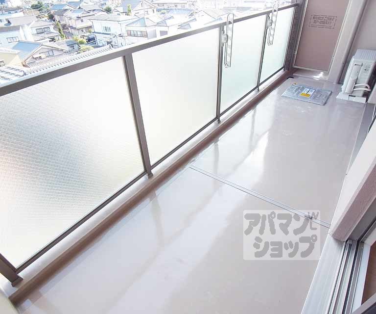 バルコニー　東向きのベランダです。