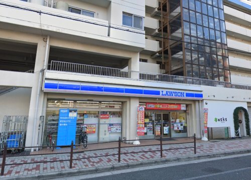 コンビニ　ローソン東三国店（コンビニ）まで643m