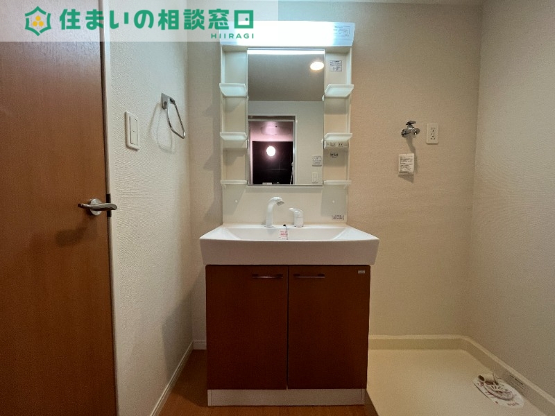 洗面設備　同型